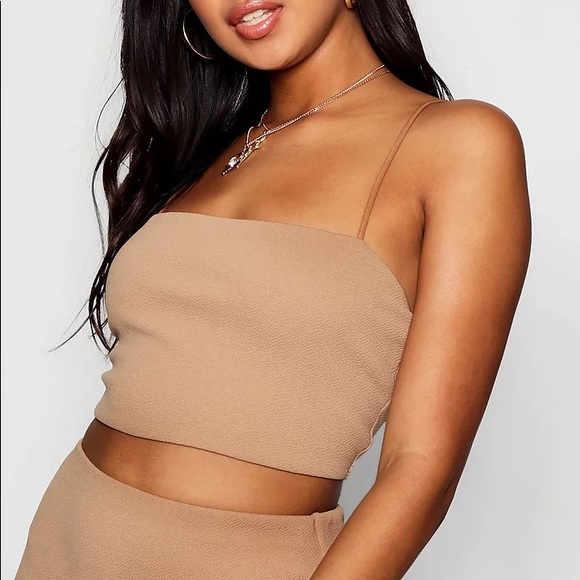 Boohoo nude strappy crop top - Picture 2 of 2